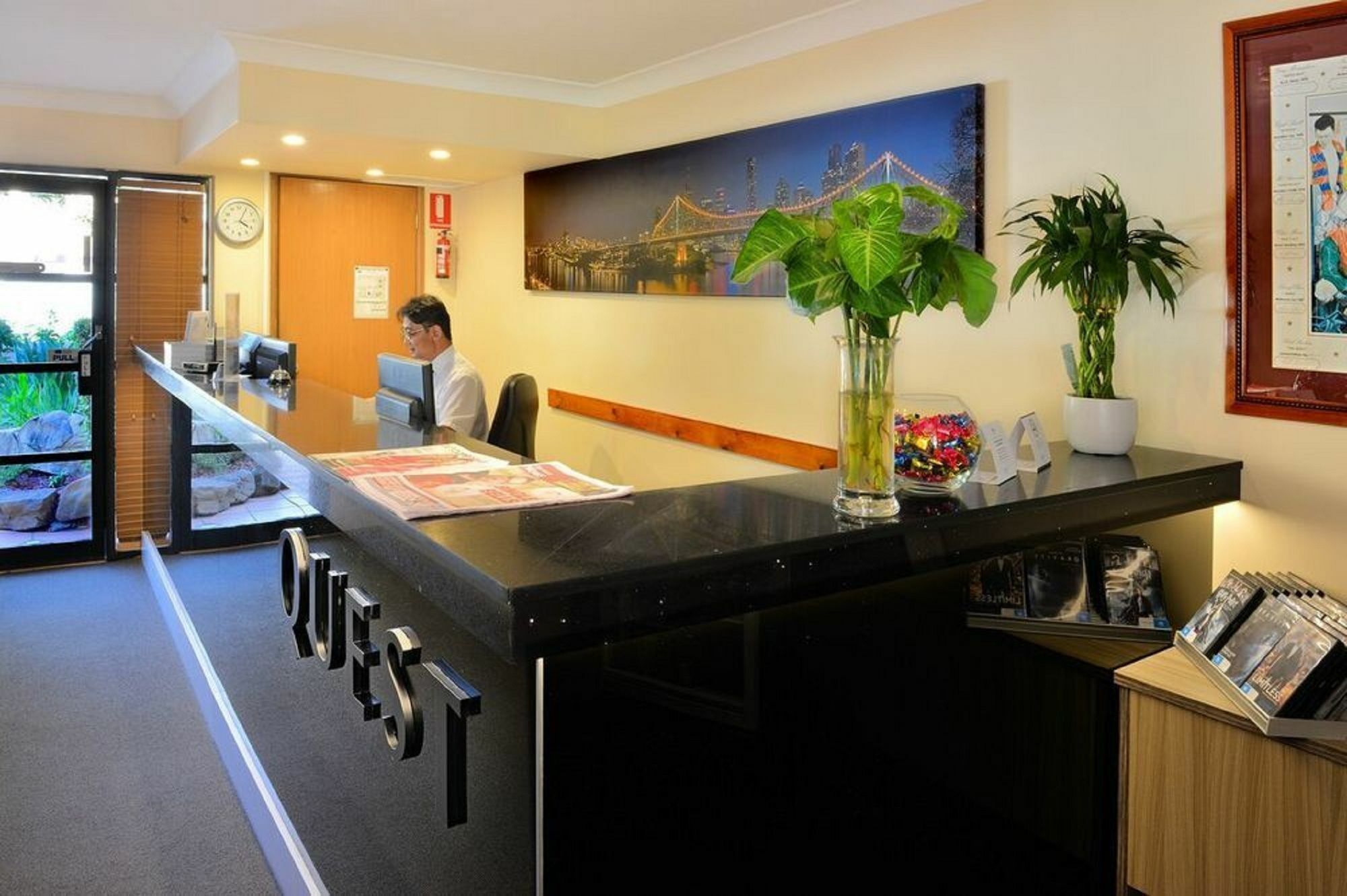 Quest Ascot Aparthotel 4*