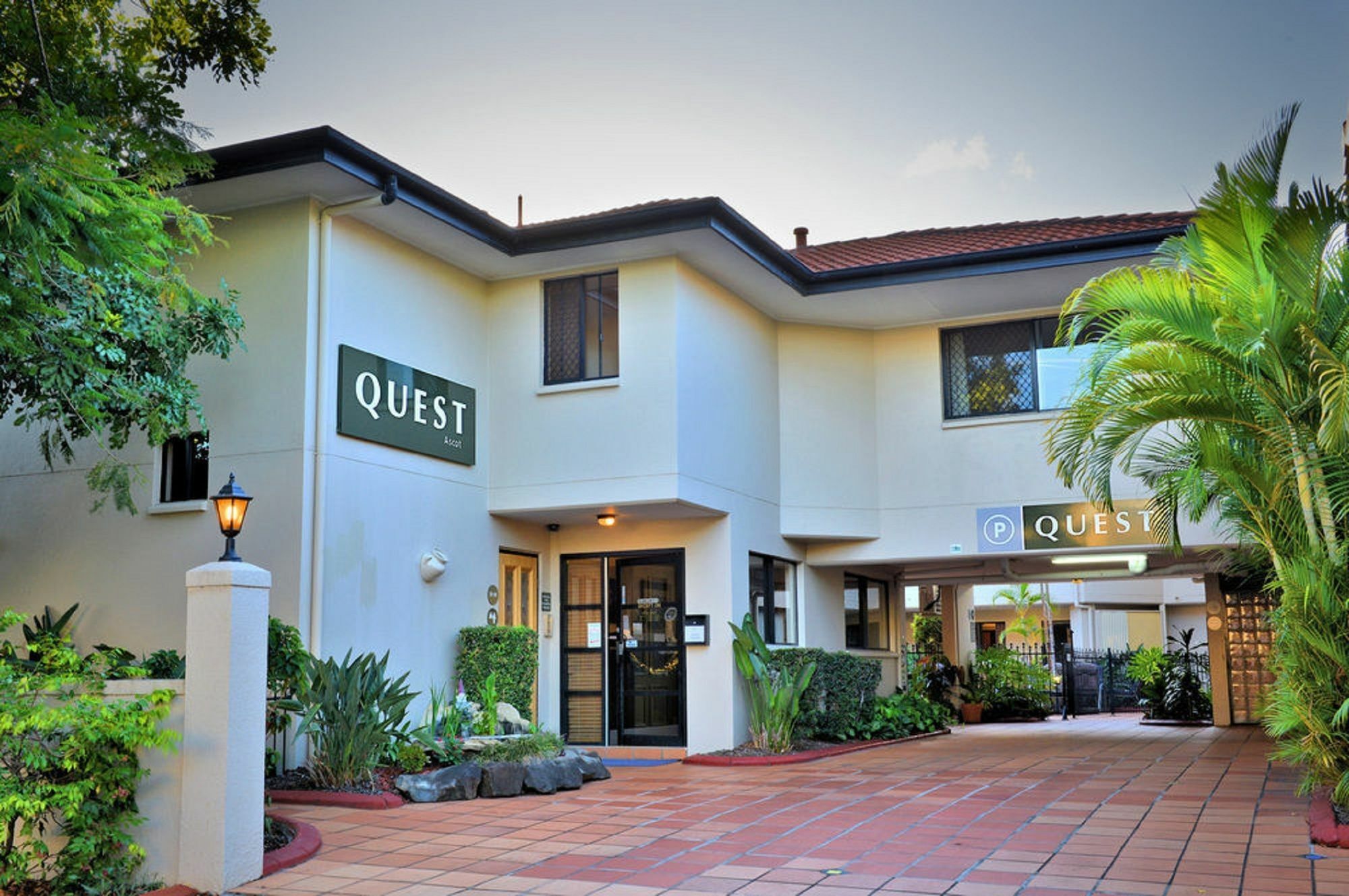 Quest Ascot Aparthotel